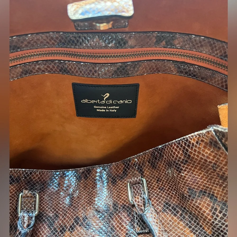 Alberta Di Canio Rich Brown Snake Print Tote - Picture 3 of 3